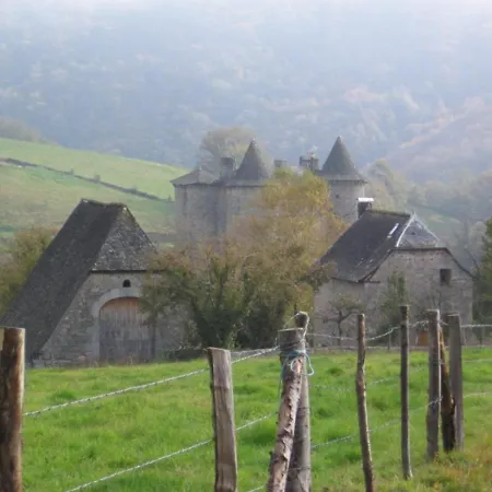 Casa vacanze Charactere, 1920, Vallee Du Lot, 4 Pers, Jardin, Parking, Rando Proche - Fr-1-742-115 Sénezergues
